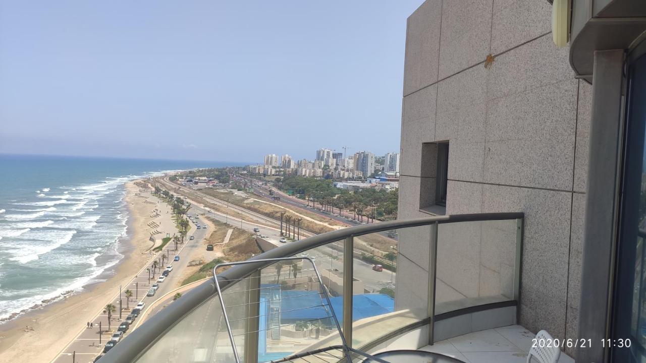 Almogim- Almog Building Haifa Exterior foto