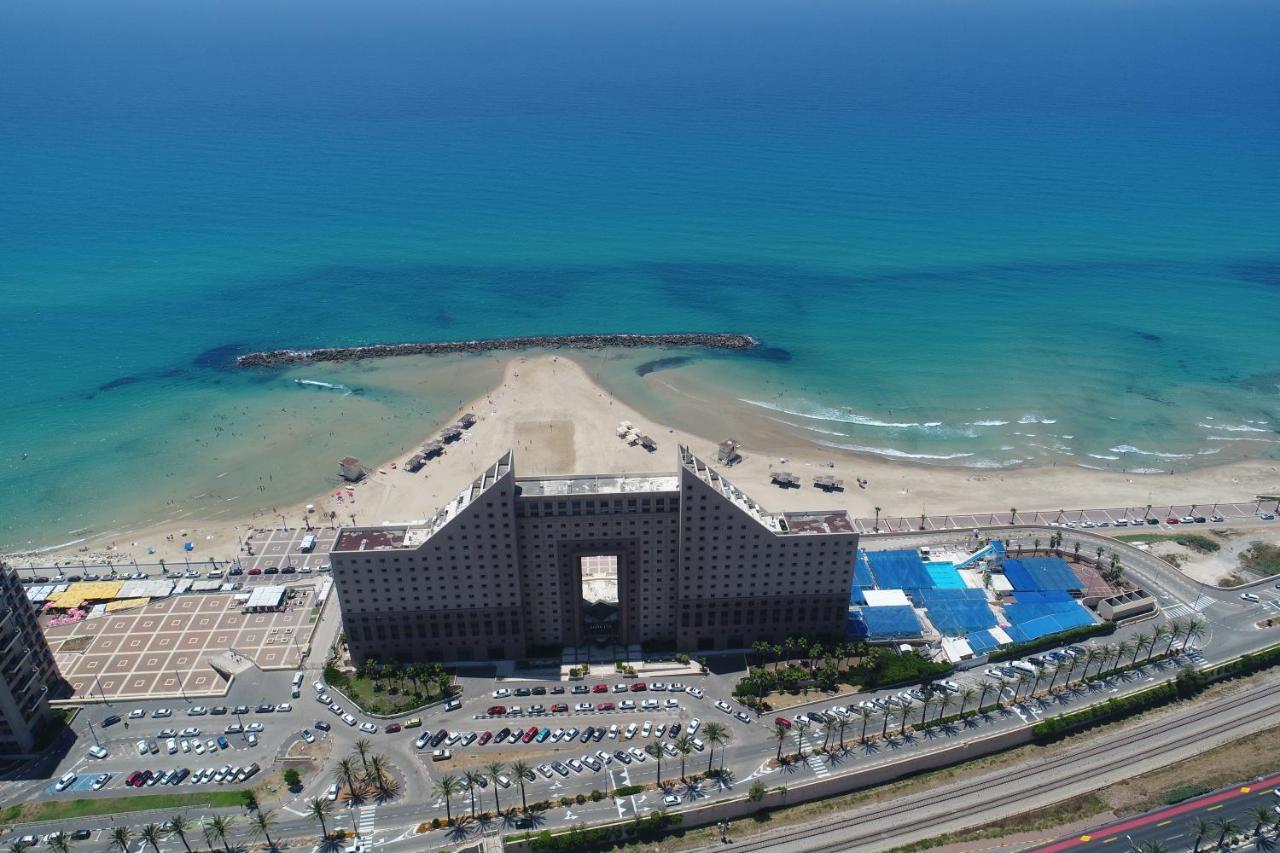 Almogim- Almog Building Haifa Exterior foto